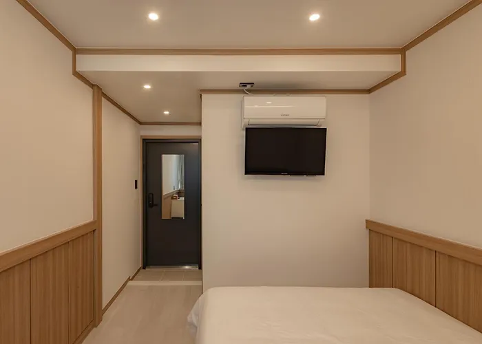 Zip1972hostel Dongdaemun Hostel *